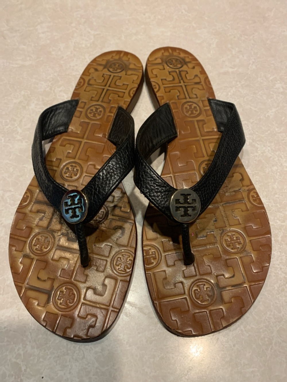 Tory Burch Black Leather Logo Thong Sandals with Brown Footbed